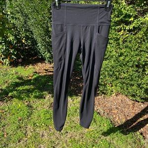 Athleta spandex leggings with pockets size XS